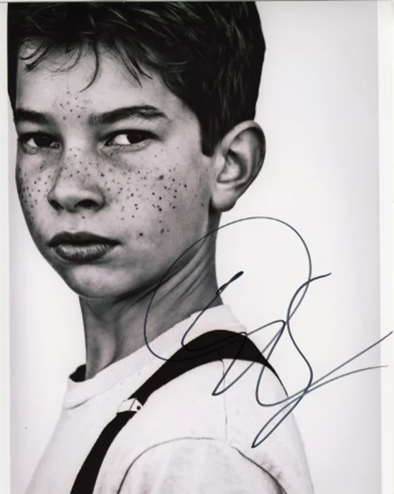 Eli Snyder autograph