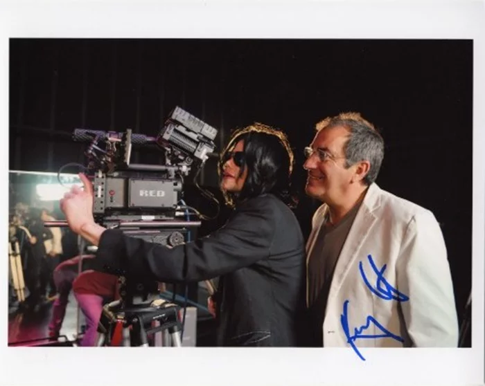 Kenny Ortega autograph