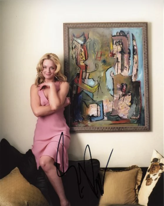 Elisabeth Rohm autograph