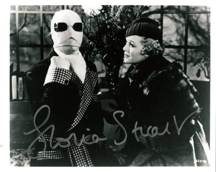 Gloria Stuart autograph