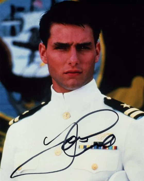 Tom Cruise autograph