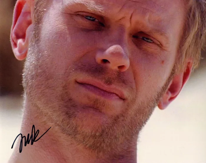 Mark Pellegrino autograph