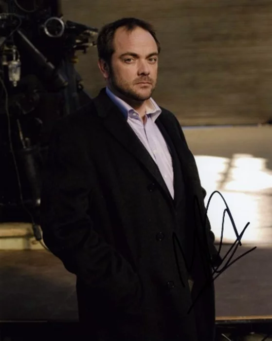 Mark Sheppard autograph