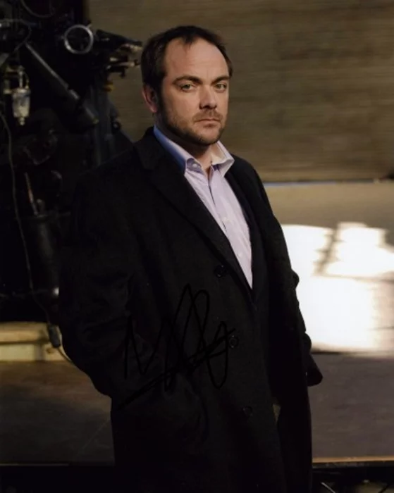 Mark Sheppard autograph