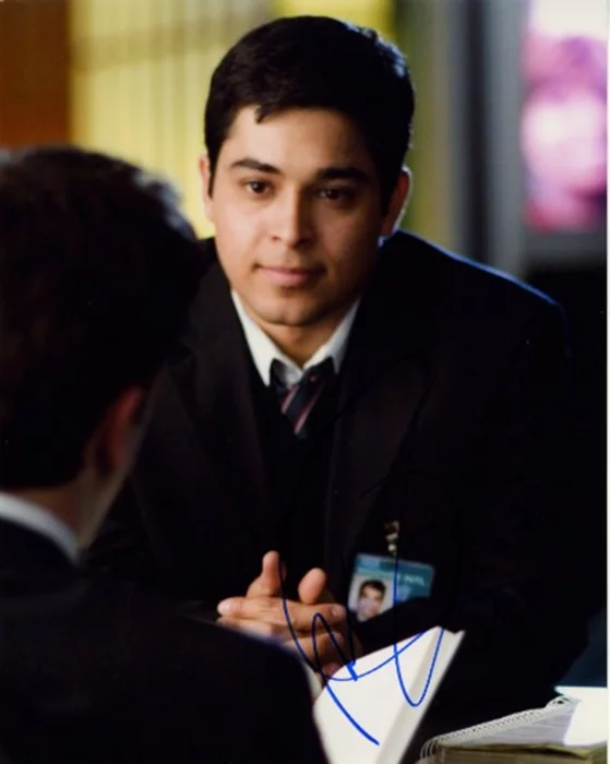 Wilmer Valderrama autograph