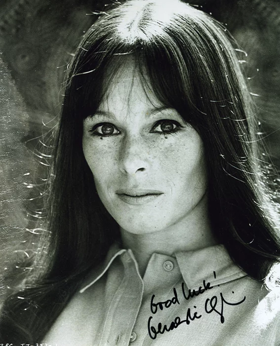Geraldine Chaplin autograph