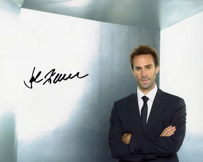 Joe Fiennes autograph