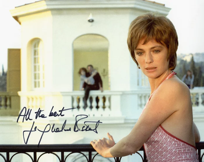 Jacqueline Bisset autograph
