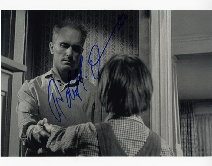 Robert Duvall autograph