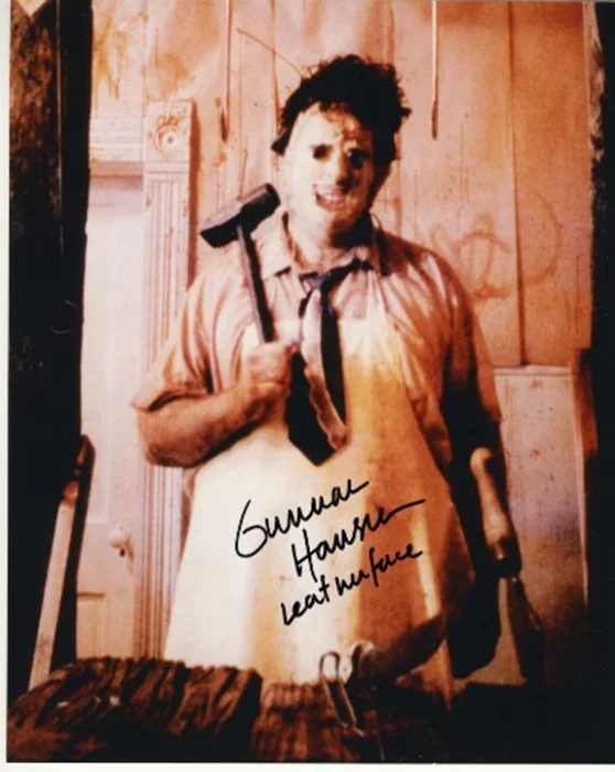 Gunnar Hansen autograph