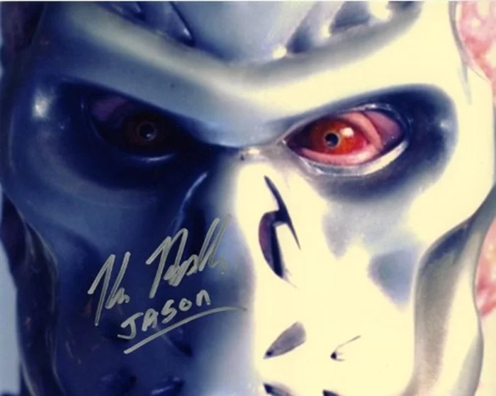 Kane Hodder autograph