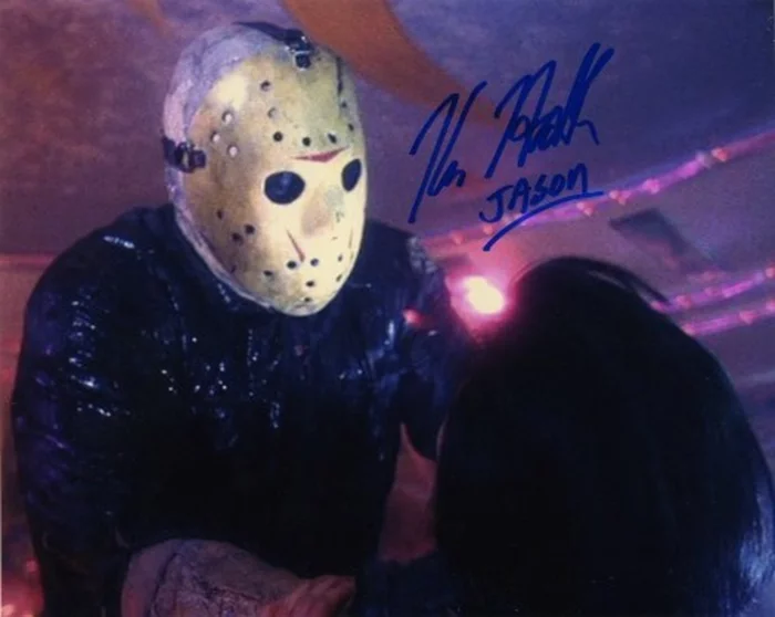 Kane Hodder autograph