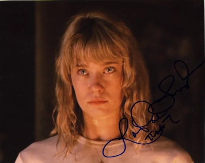 Lar Park-Lincoln autograph