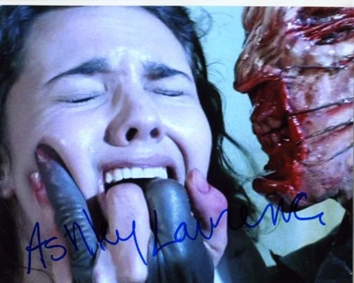 Ashley Laurence autograph