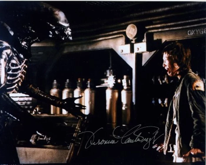 Veronica Cartwright autograph