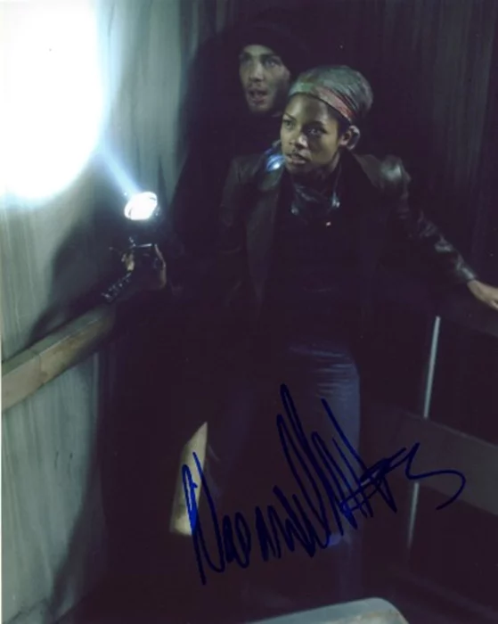 Naomie Harris autograph