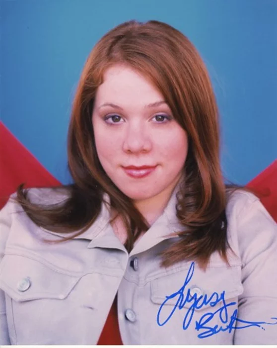 Lynsey Bartilson autograph