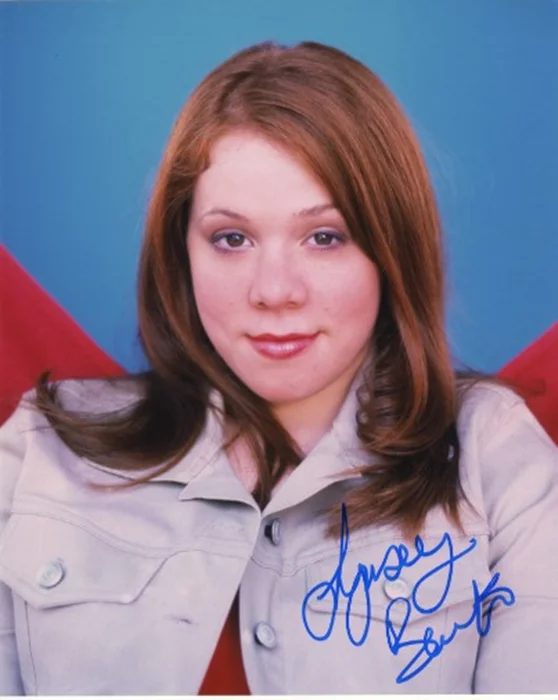 Lynsey Bartilson autograph