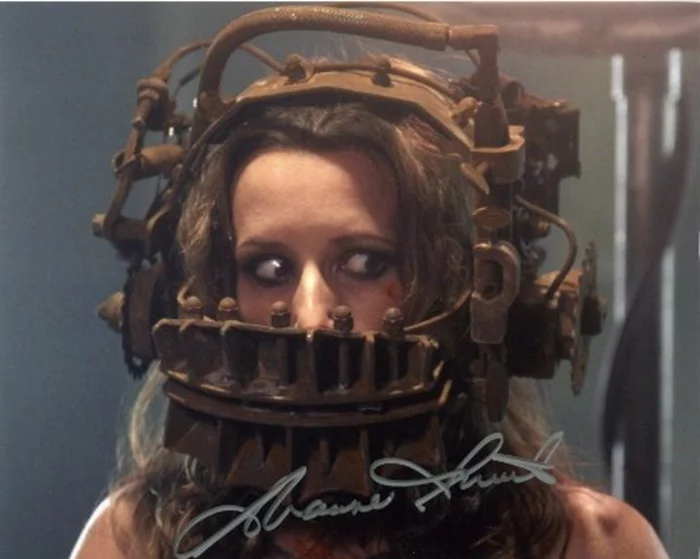 Shawnee Smith autograph