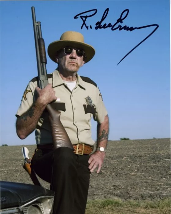 R. Lee Ermey autograph