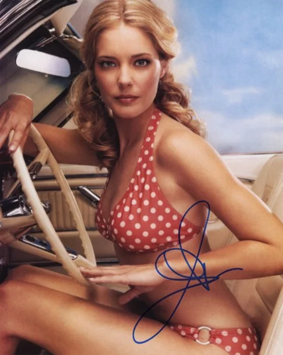 Christina Moore autograph