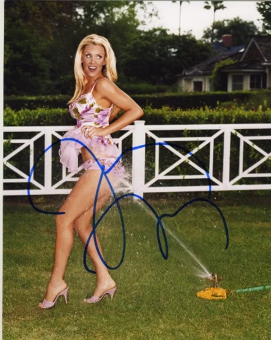 Jenny McCarthy autograph