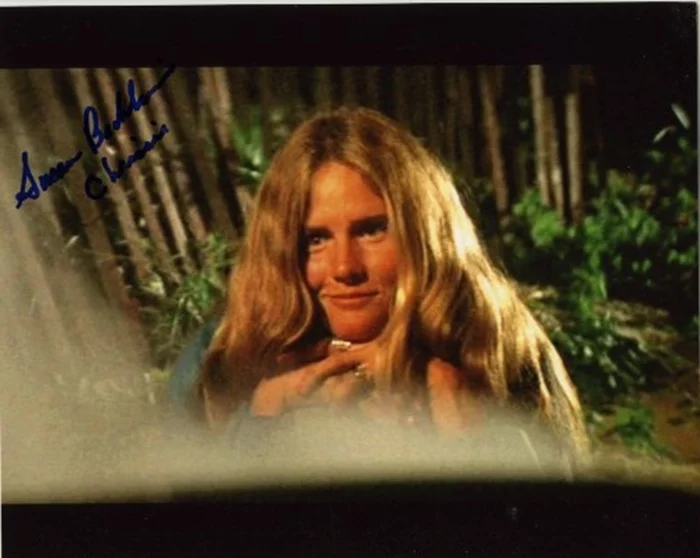Susan Backlinie autograph