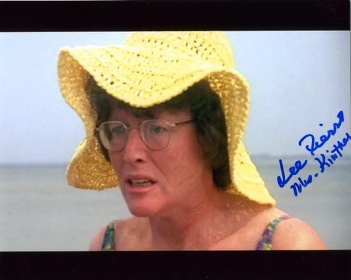 Lee Fierro autograph
