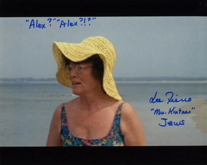 Lee Fierro autograph