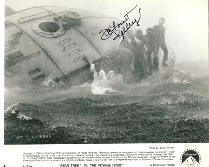 Deforest Kelley autograph