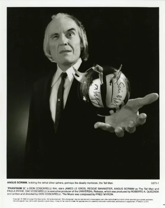 Angus Scrimm autograph
