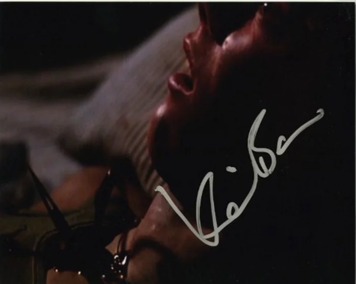 Kevin Bacon autograph