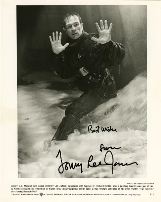 Tommy Lee Jones autograph