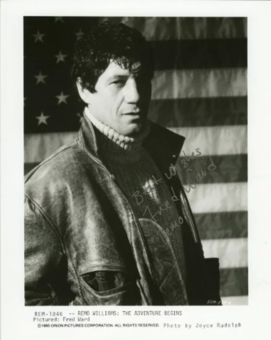 Fred Ward autograph