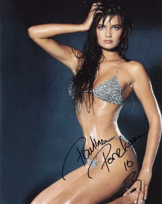 Paulina Porizkova autograph