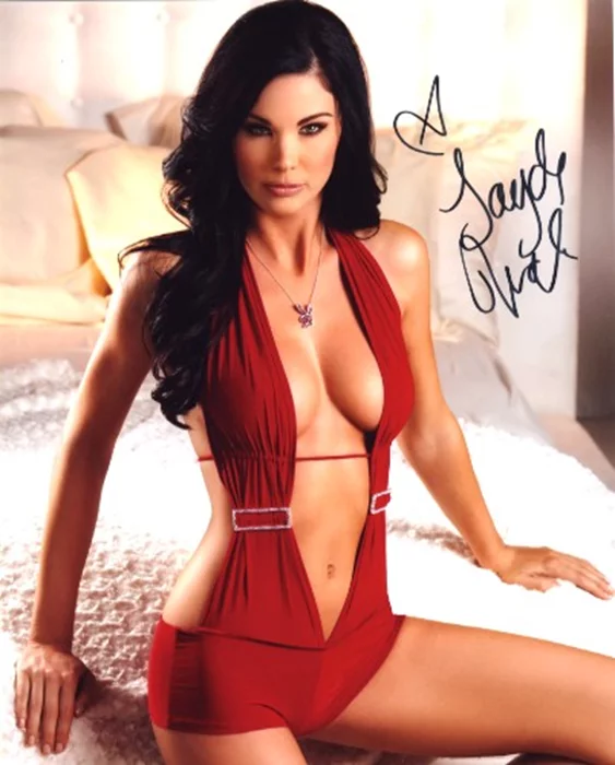 Jayde Nicole autograph