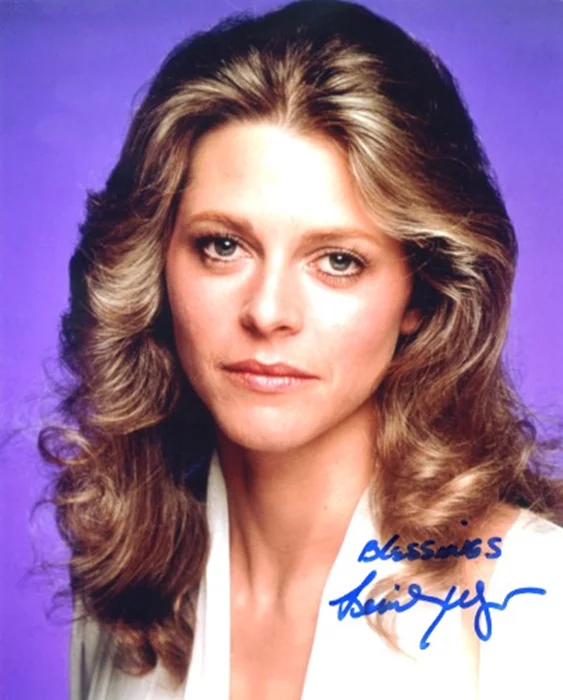Lindsay Wagner autograph