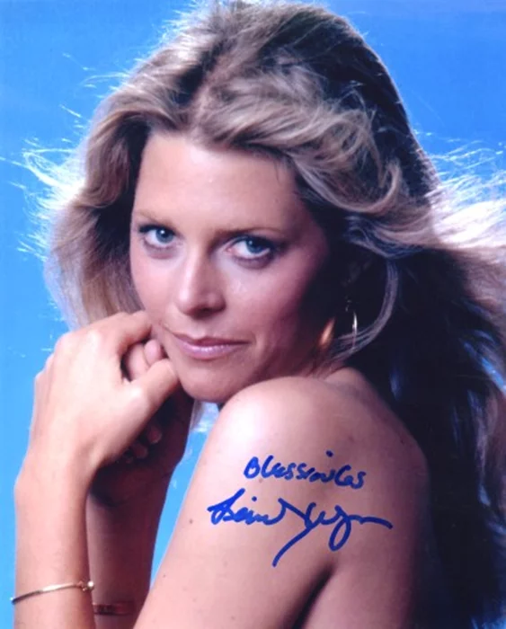 Lindsay Wagner autograph