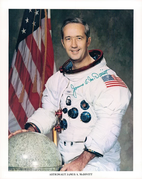 James McDivitt autograph