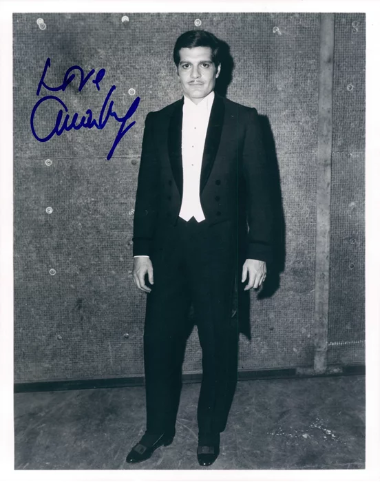 Omar Sharif autograph