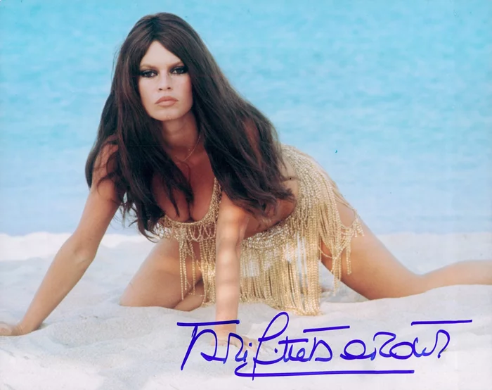 Brigitte Bardot autograph