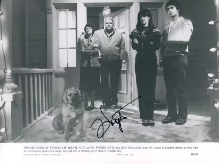 Hoyt Axton autograph