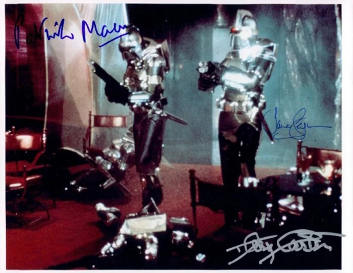Battlestar Galactica autograph