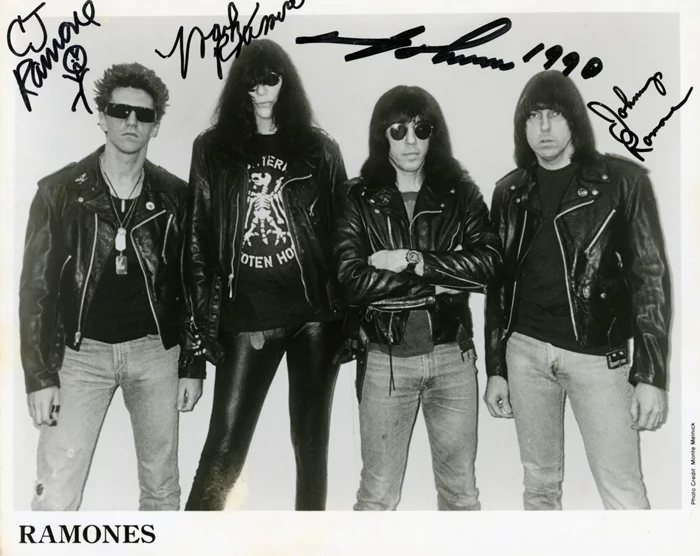 Ramones autograph