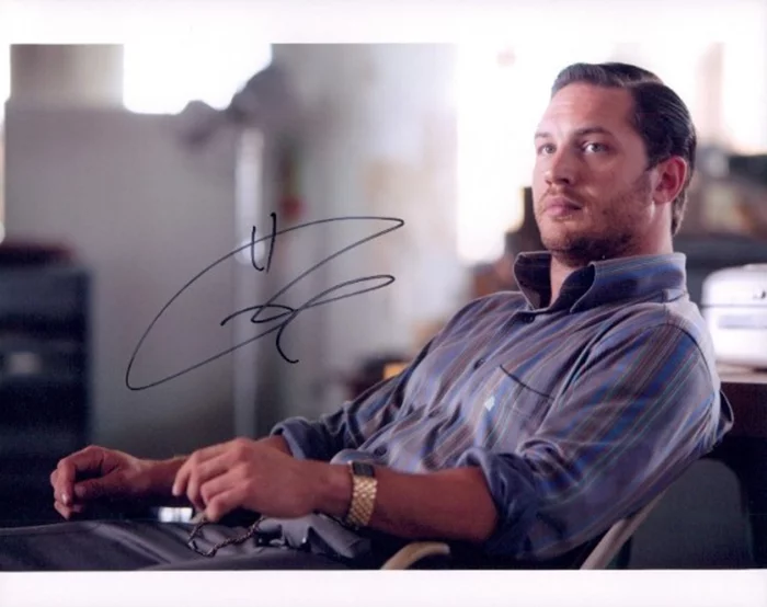 Tom Hardy autograph