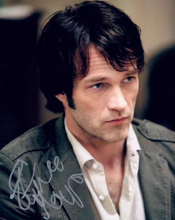 Stephen Moyer autograph