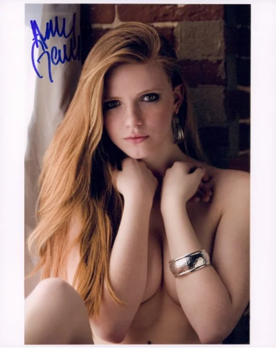Ashley Gallagher autograph