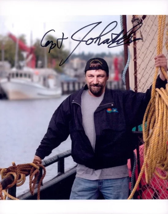 Jonathan  Hillstrand autograph
