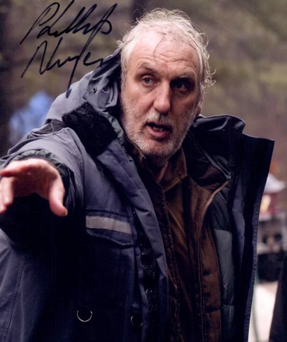 Phillip Noyce autograph