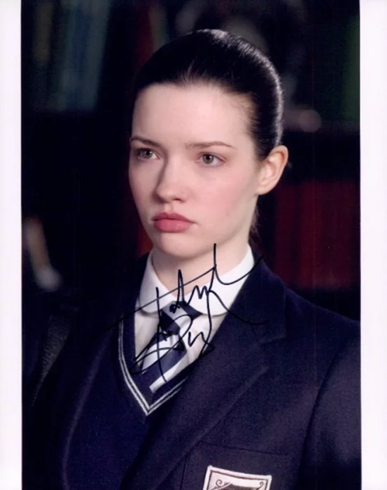 Talulah Riley autograph